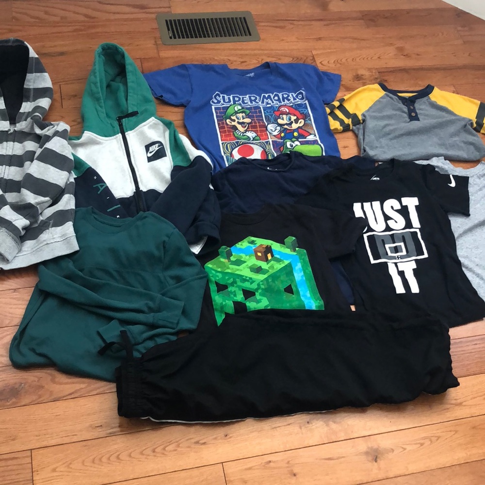 Boys’ assortment of size 6/7